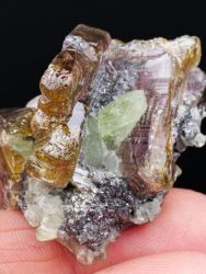 Tanzanit, diopsid