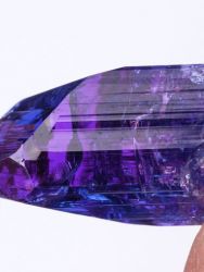 Tanzanit